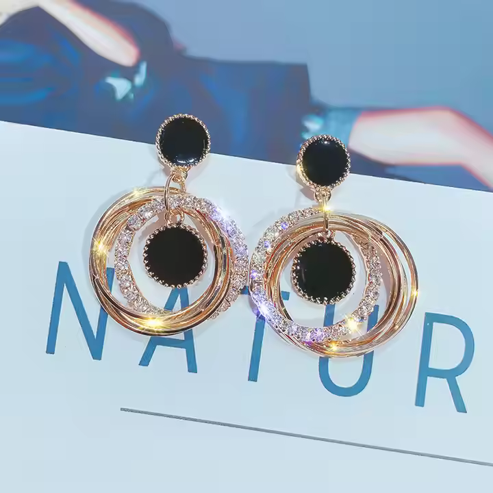 Gold Drop Earrings – K-Drama Feels