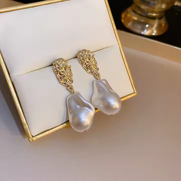 Premium Drop Earrings – Timeless Drops