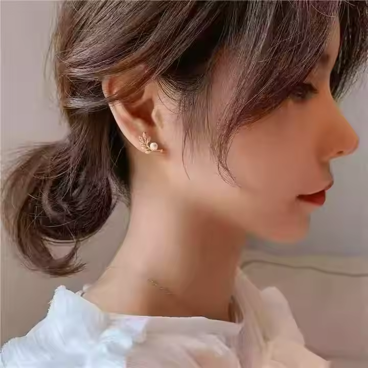 Gold Leaf Studs – Nature’s Glow
