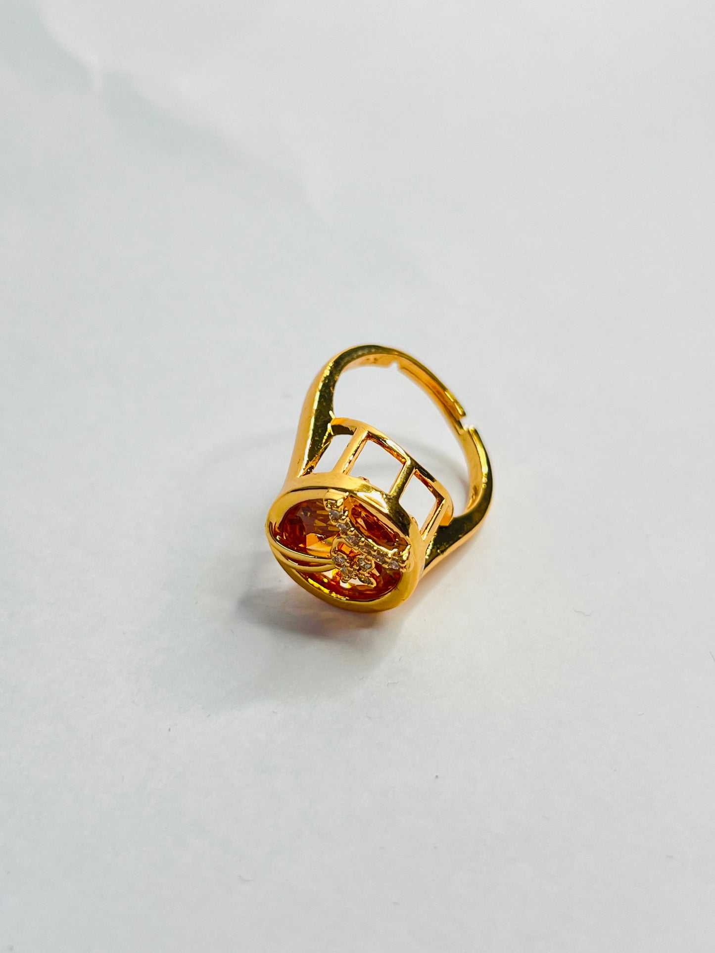 JEWELMA Gold Ring with Orange Stone
