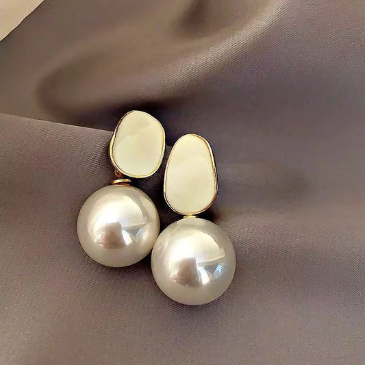 Elegant Pearl Drop Earrings