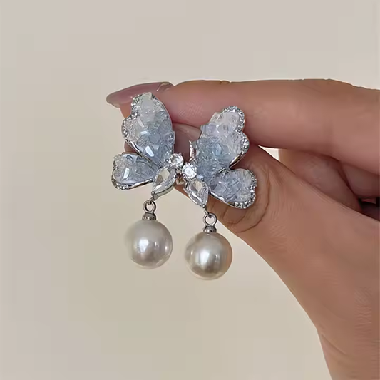 Butterfly Pearl Drops – Dreamy Elegance
