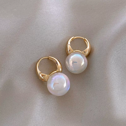 Elegant Sophisticated Pearl Earrings