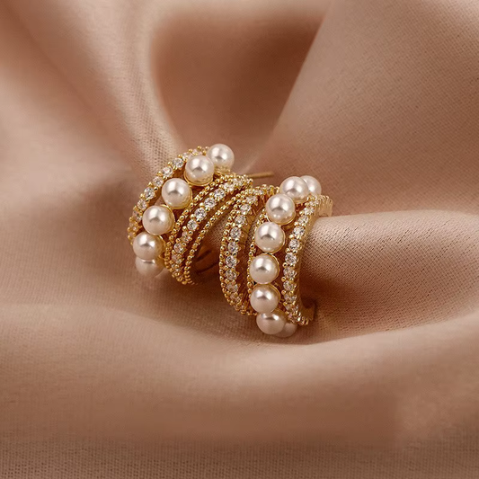 Elegant Pearl and Crystal Studded Rings