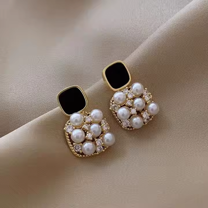 Gold Western Drop Earrings – Timeless Drops