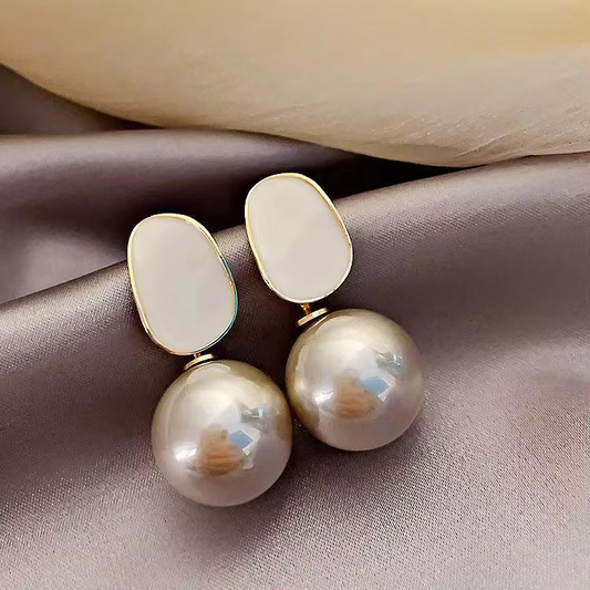 Elegant Pearl Drop Earrings