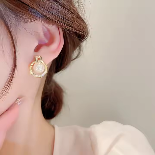 Pearl D Earrings – Timeless Beauty