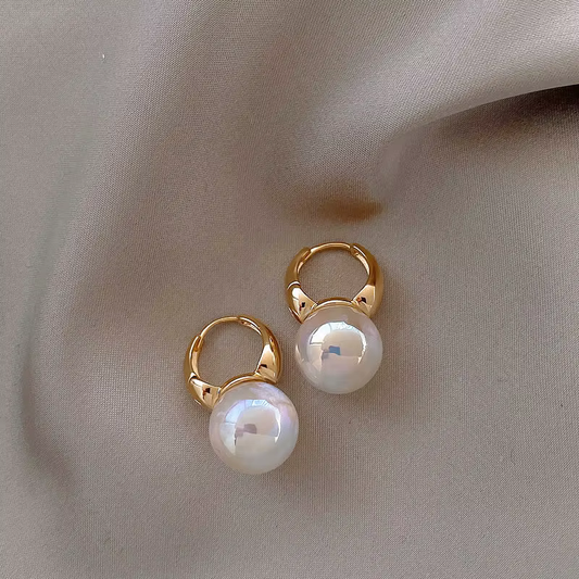 Elegant Sophisticated Pearl Earrings