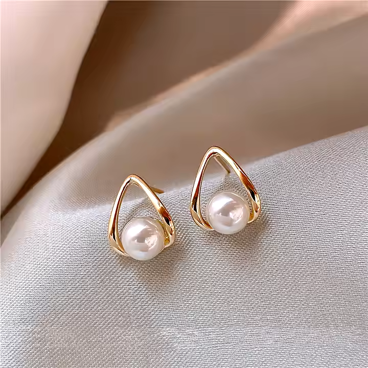 Elegant Oval Pearl Stud Earrings
