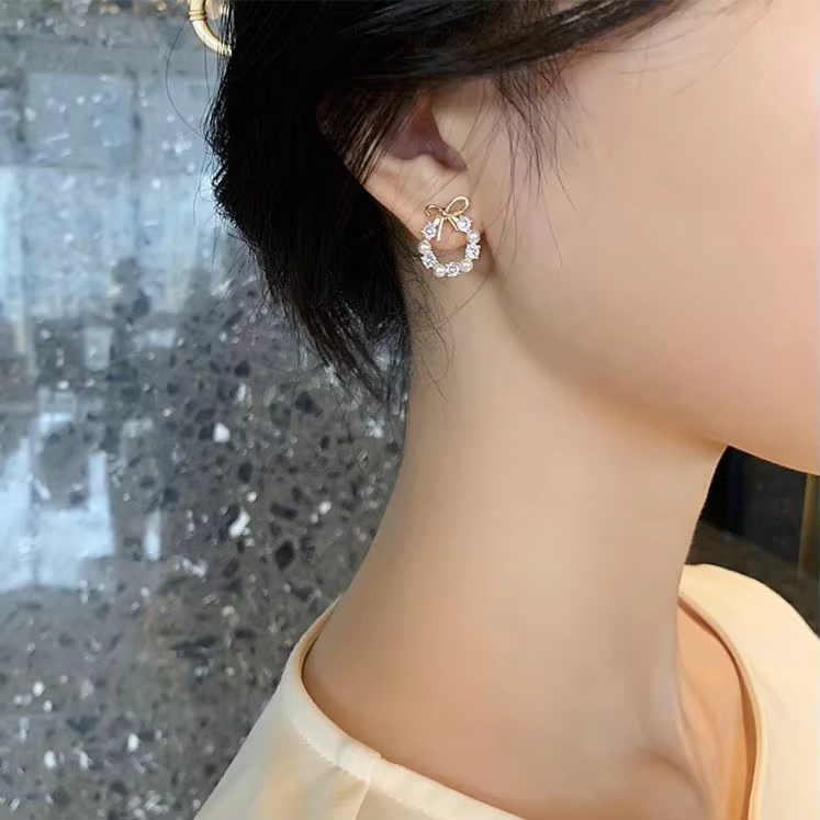 Elegant Pearl Bow Earrings