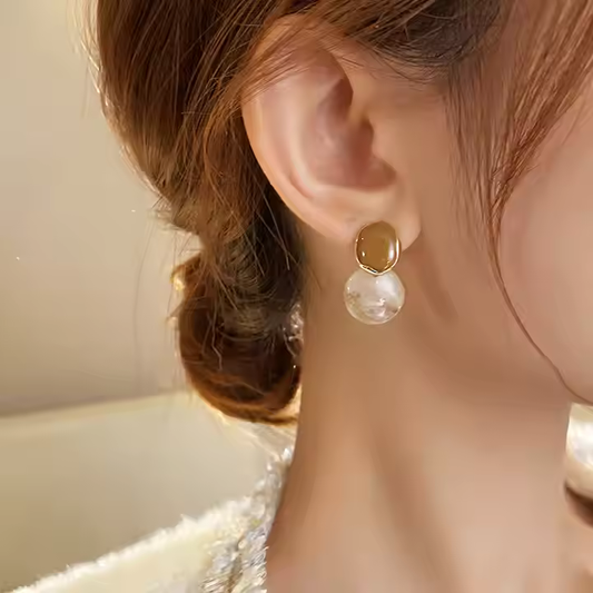 Glossy Drop Earrings – Sleek & Shiny