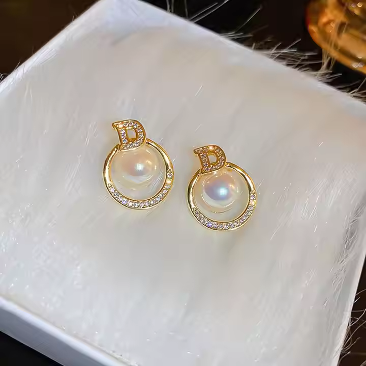 Pearl D Earrings – Timeless Beauty