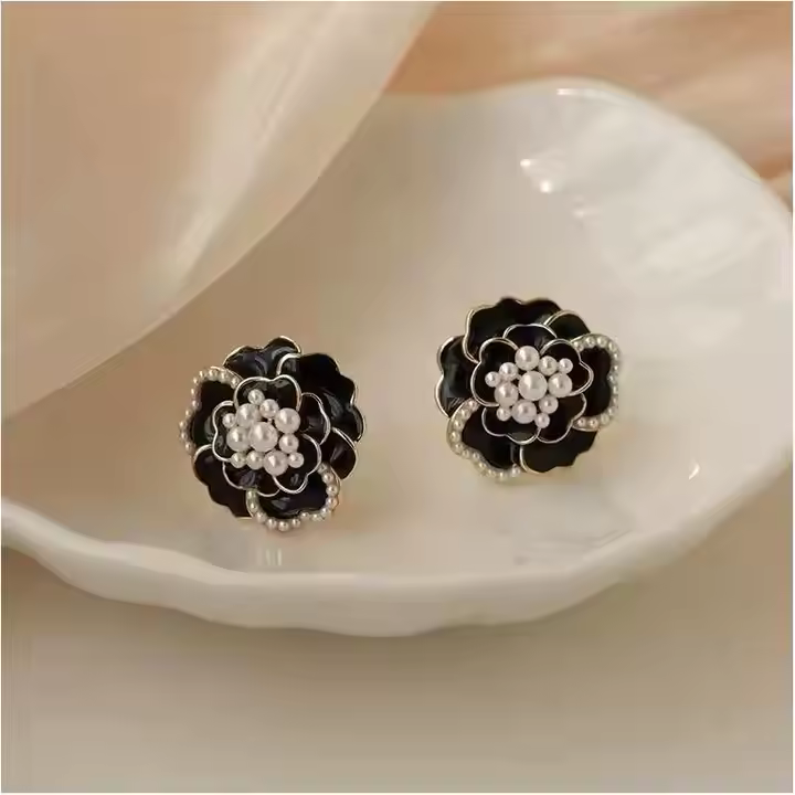 Black Flower Studs – Edgy Blooms