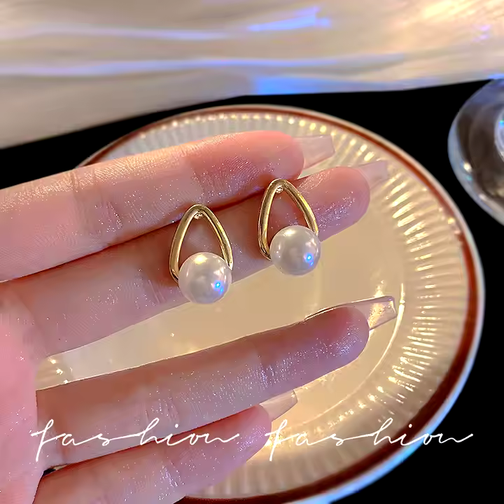 Elegant Oval Pearl Stud Earrings