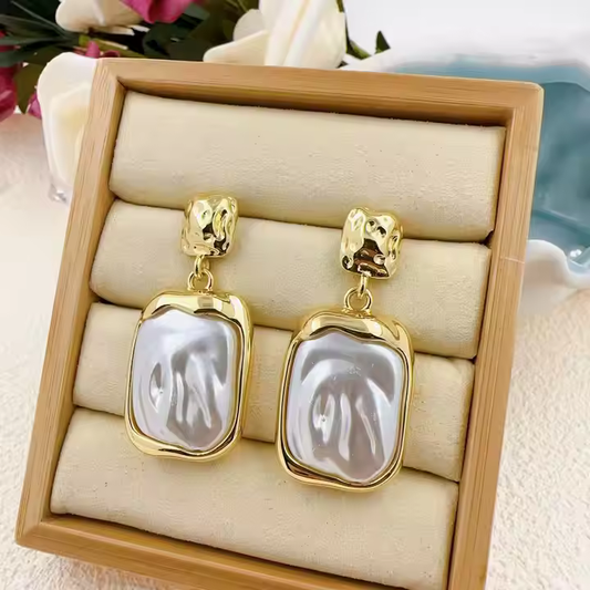 Gold-Plated Timeless Pearl Earrings