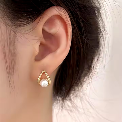 Elegant Oval Pearl Stud Earrings
