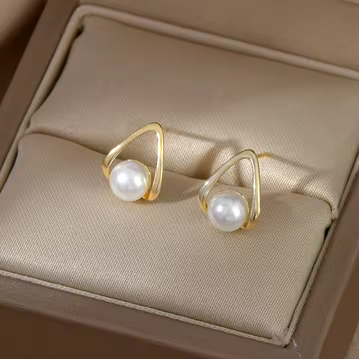 Elegant Oval Pearl Stud Earrings