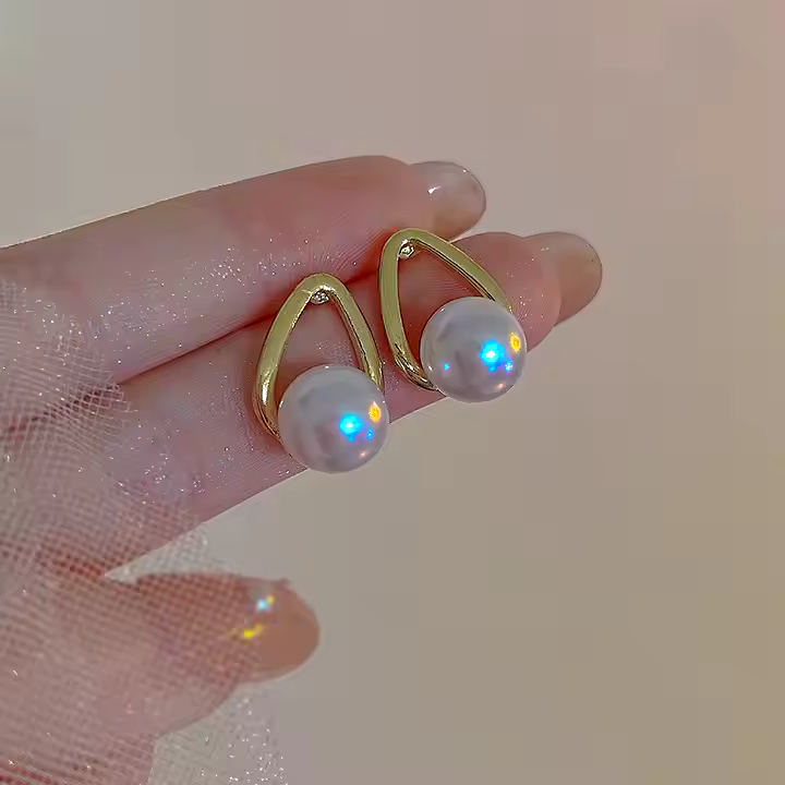 Elegant Oval Pearl Stud Earrings